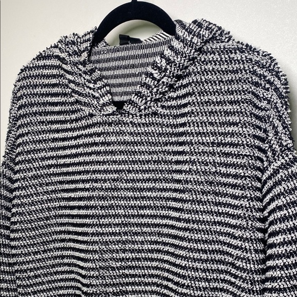 Volcom Broken Letters Sweater - Picture 6 of 13